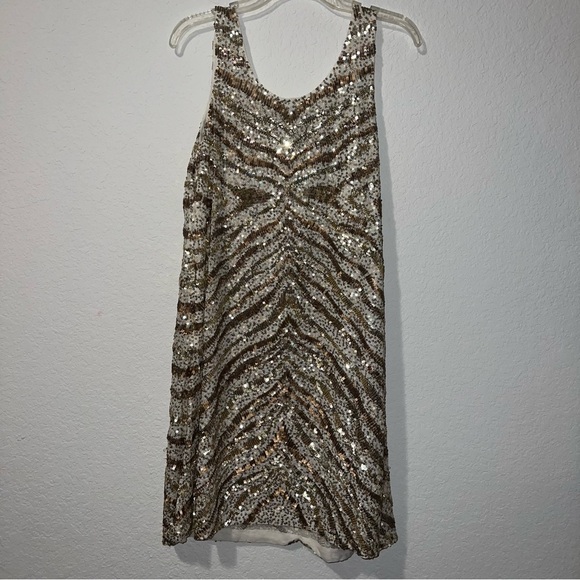 NWT Cache gold sequin dress - Picture 4 of 5